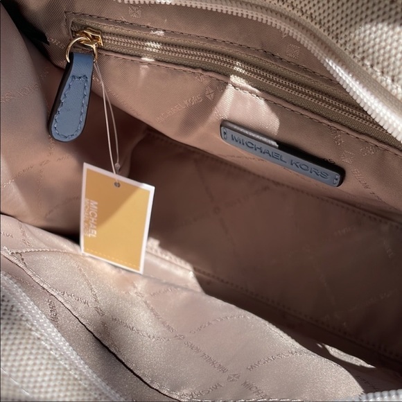 Michael Kors Mirella small shopper crossbody bag chambray blue canvas - Picture 6 of 11